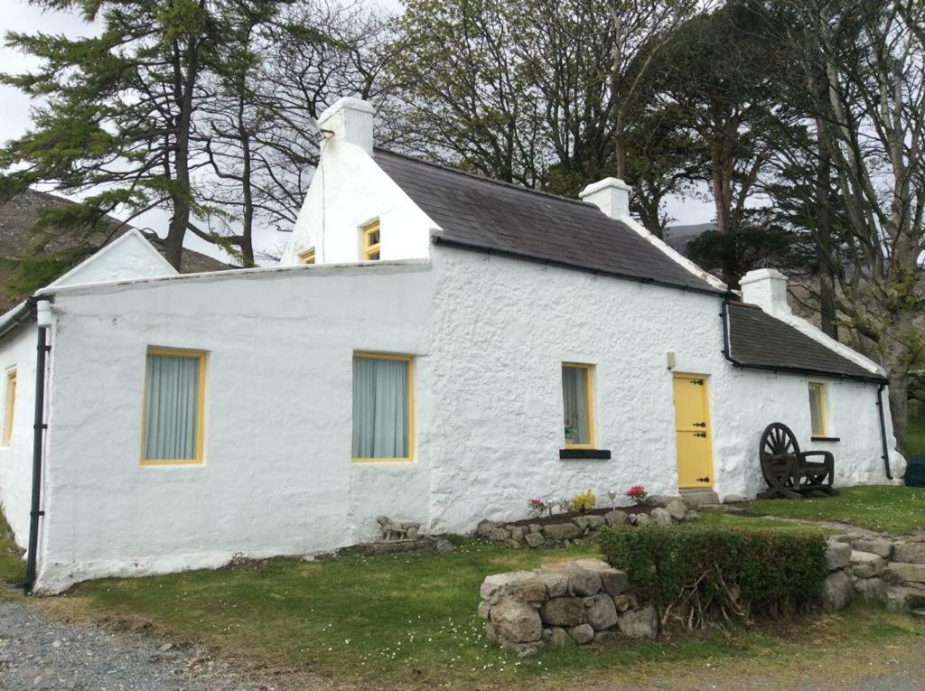 Stunning Views At Ballagh Cottage Newcastle Ньюкасл Экстерьер фото