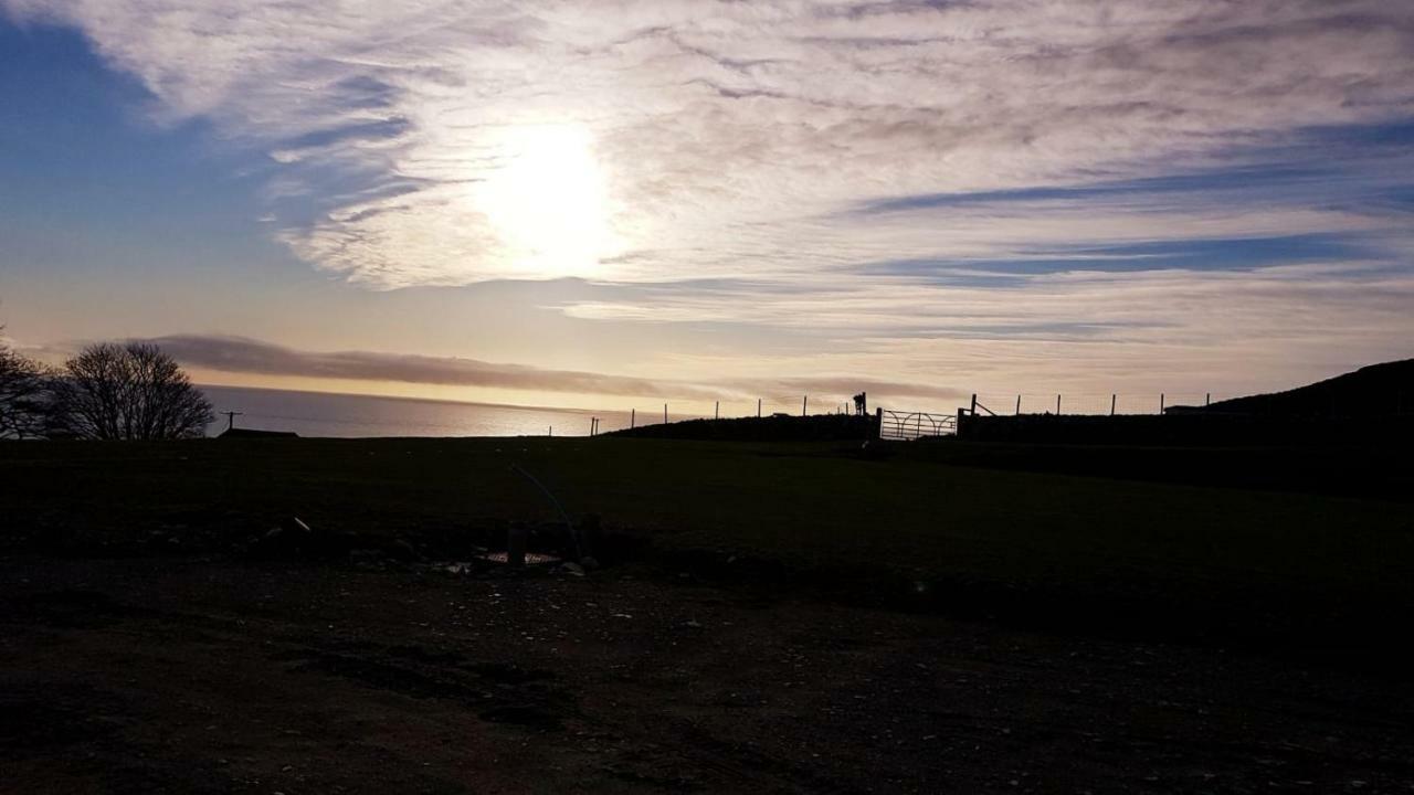 Stunning Views At Ballagh Cottage Newcastle Ньюкасл Экстерьер фото