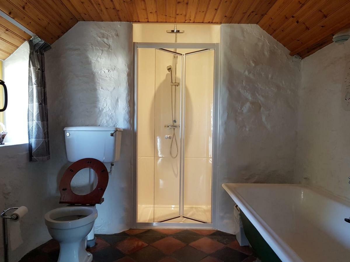 Stunning Views At Ballagh Cottage Newcastle Ньюкасл Экстерьер фото